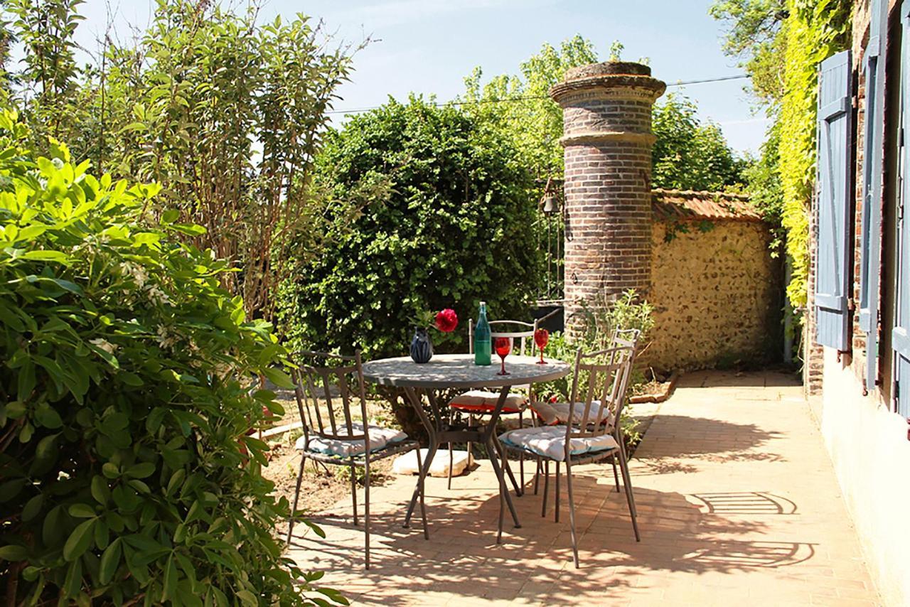 le clos des artistes - Gîte Turny Exterior foto